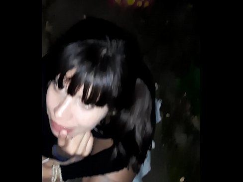 ❤️ Kadulla turvonneen peniksen vastineeksi karkkia ❤ Pornovideo at fi.libporno.ru ❌❤